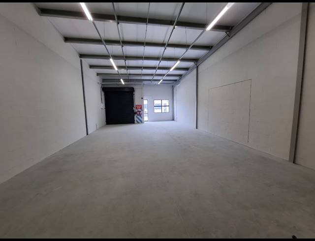 115M² WAREHOUSE TO LET IN MILNERTON CENTRAL